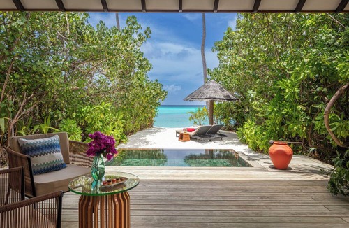 Raalhuveli Island Resort | NH Collection Maldives Havodda Resort