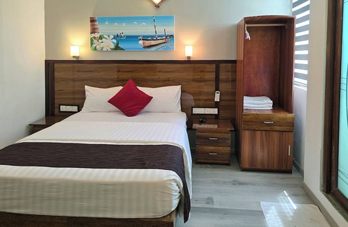 Gulhi Hotel | Tropic Tree Hotel Maldives