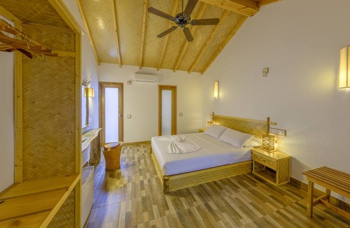 Dhiffushi House | Ameera Maldives