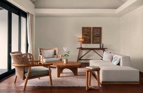 Kudafunafaru Resort | Noku Maldives, Vignette Collection by IHG
