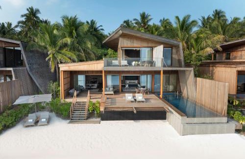 Vommuli Resort | The St. Regis Maldives Vommuli Resort