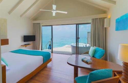 Giravaru Resort | Centara Ras Fushi Resort & Spa Maldives - Stay 4 nights or more and enjoy 40 percent off Speedboat transfers, valid for stays from 6 Apr to 30 Sep 2026