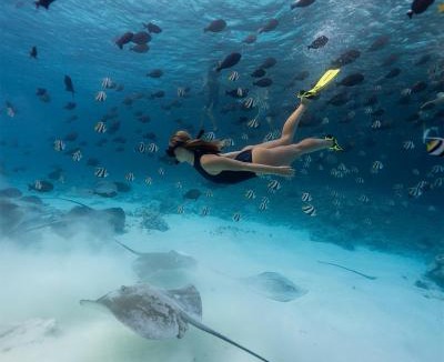 Thulusdhoo Island House | Bibee Surf