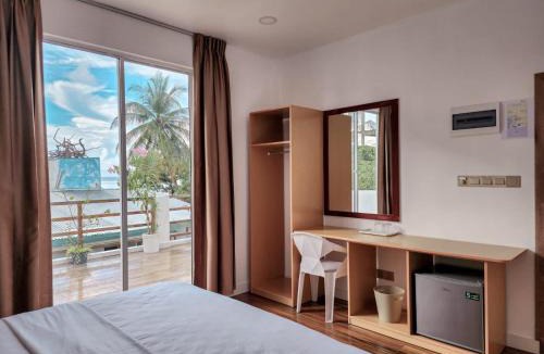 Mahibadhoo Hotel | Raalhu Fonu Maldives