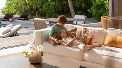 Kanifinolhu Island Resort | The Ritz-Carlton Maldives, Fari Islands