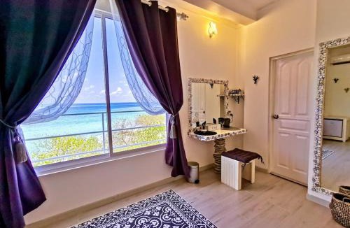 Keyodhoo House | White Maakana Lodge Maldives