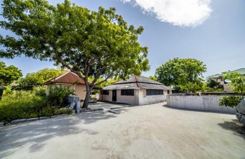 Dhiffushi Hotel | Portia Hotel & Spa - Beachfront