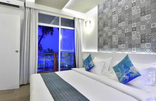 Maafushi House | Velana Beach Hotel Maldives