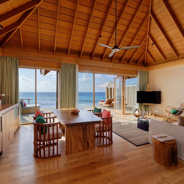 Emerald Faarufushi Resort & Spa in Faarufushi