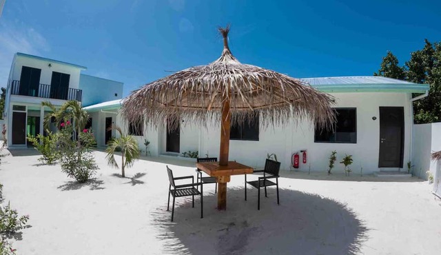 Clouds Beach Retreat Laamu