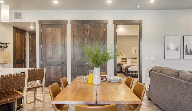 Kestrel by Avantstay Close to the Ski Slopes in This Majestic Home in Park City in Park City
