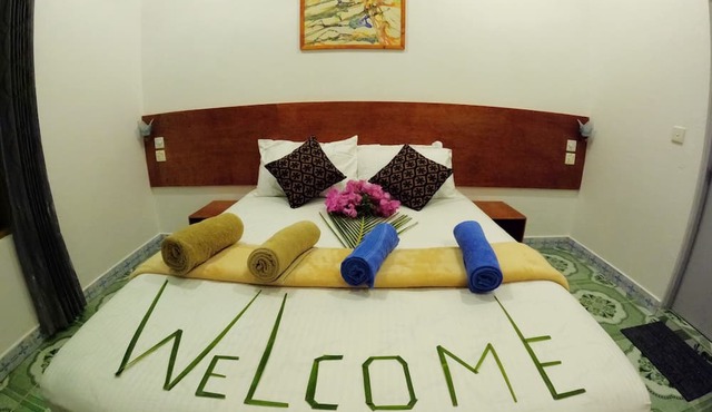 Adroit Beach Inn