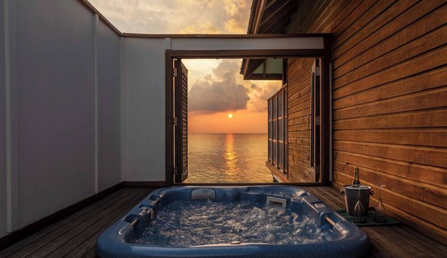 Veligandu Maldives Resort Island