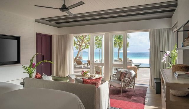 Four Seasons Maldives at Landaa Giraavaru