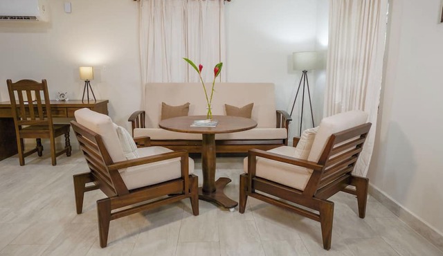 Roaring River Resort in Belmopan