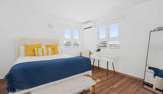 Villa Atlántico Sol | Chic 2 BR w/1 Parking in Dorado