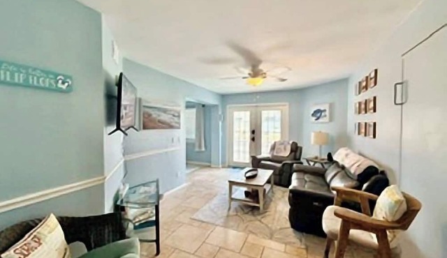 Amazing First Floor Condo steps from the Beach w/breathtaking views - sleeps 6 in Cape Canaveral