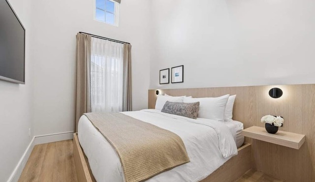 Casa Iglesia Apartment 201 in Santa Barbara