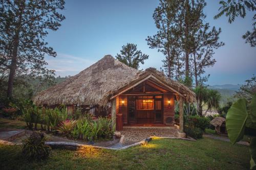 Gaia Riverlodge in San Ignacio