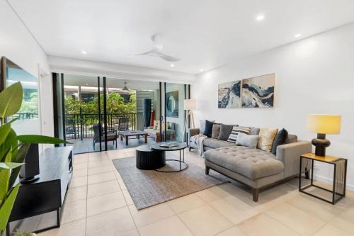 Resort-style Swim Out - A True Tropical Oasis in Port Douglas