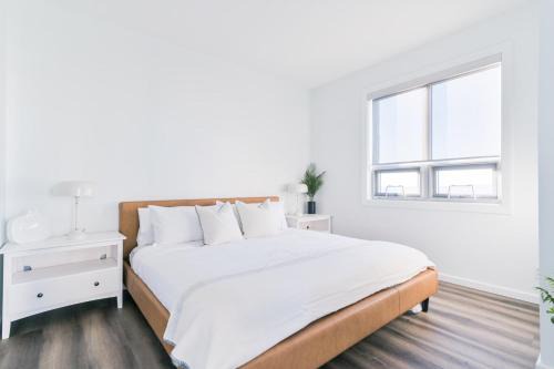 City View 2 King Suites Floor-to-Ceiling Views in Calgary